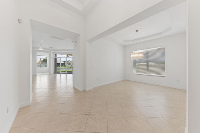 9258 Via Elegante, Wellington, FL 33411