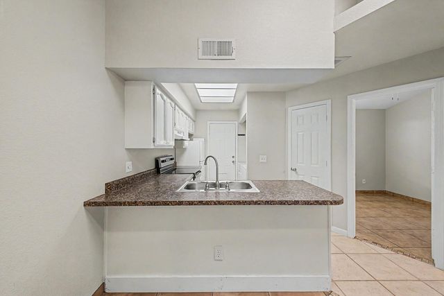 170 E Guadalupe Road 50, Gilbert, AZ 85234