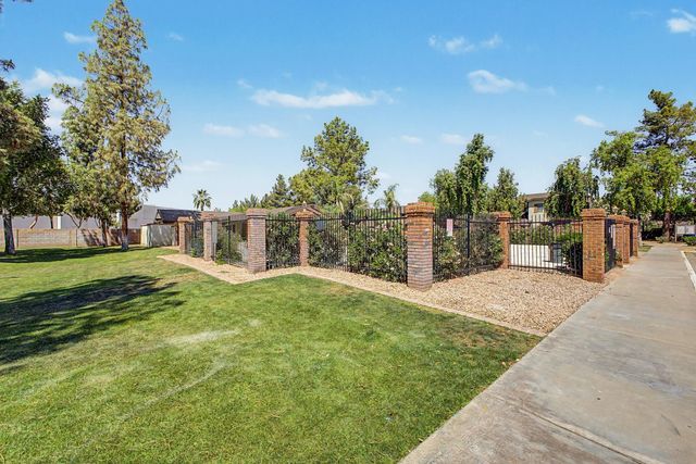 170 E Guadalupe Road 50, Gilbert, AZ 85234