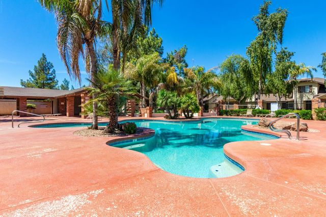 170 E Guadalupe Road 50, Gilbert, AZ 85234