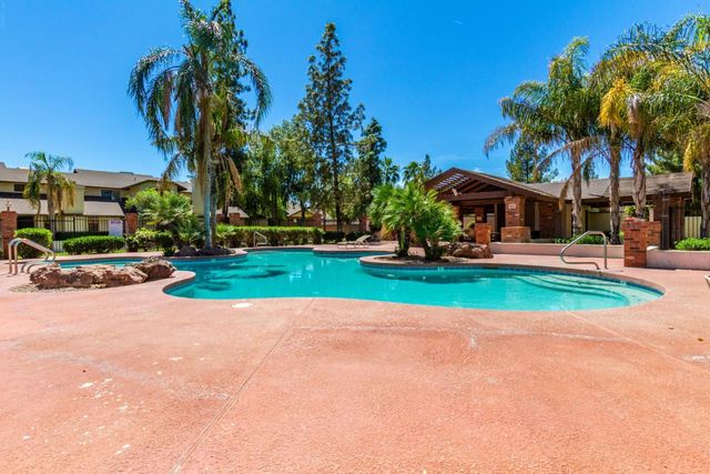170 E Guadalupe Road 50, Gilbert, AZ 85234