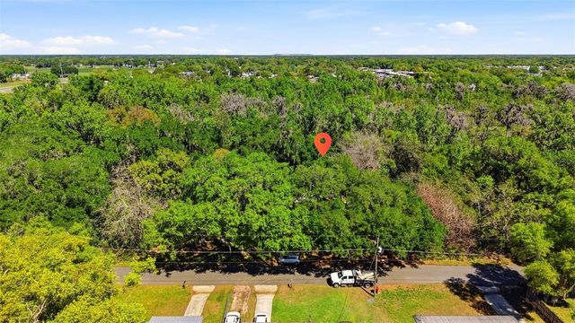 1004 OAKLAND HEIGHTS AVENUE, Plant City, FL 33563