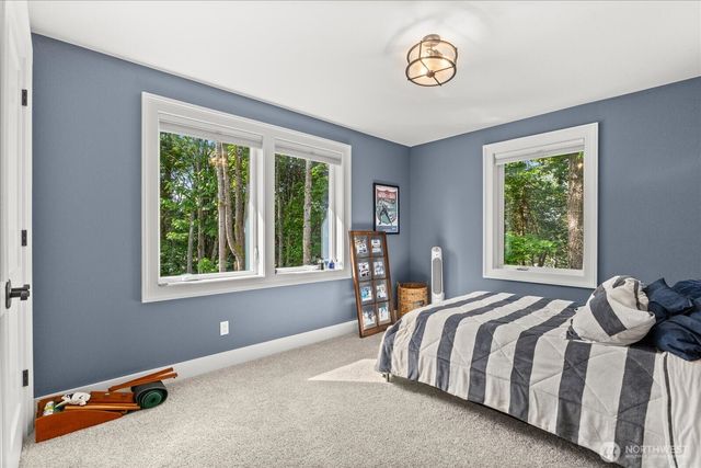 1723 N 128th Street, Seattle, WA 98133