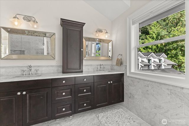 1723 N 128th Street, Seattle, WA 98133