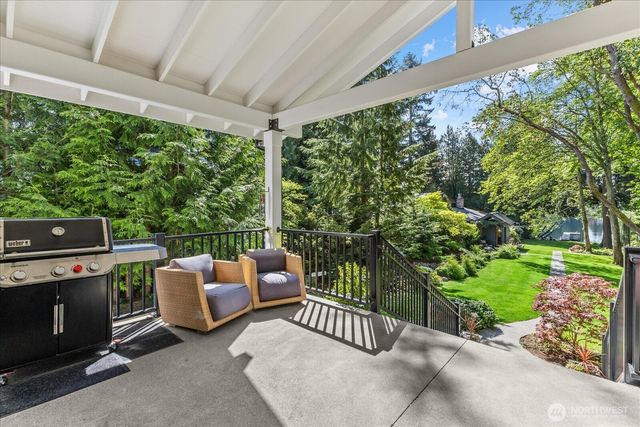 1723 N 128th Street, Seattle, WA 98133
