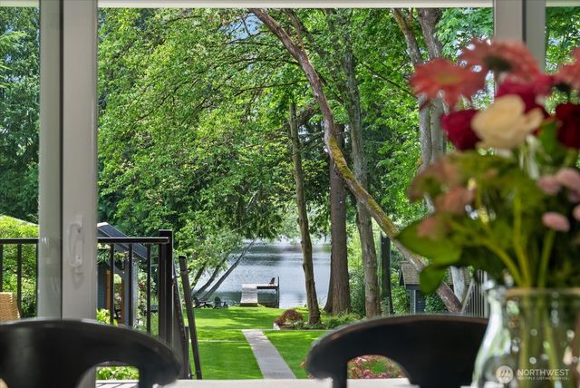 1723 N 128th Street, Seattle, WA 98133