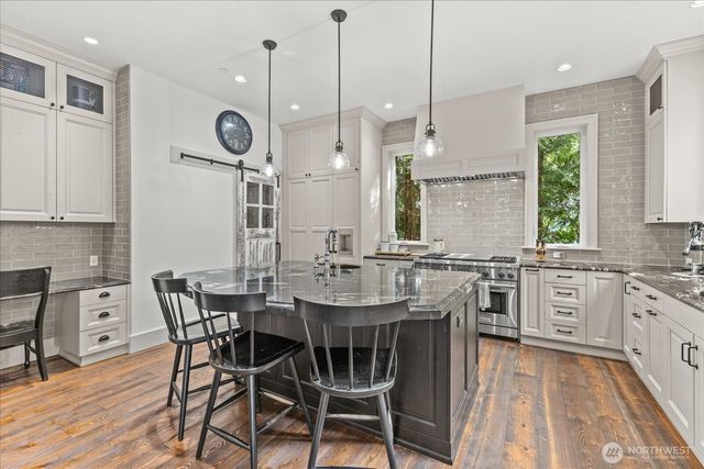 1723 N 128th Street, Seattle, WA 98133