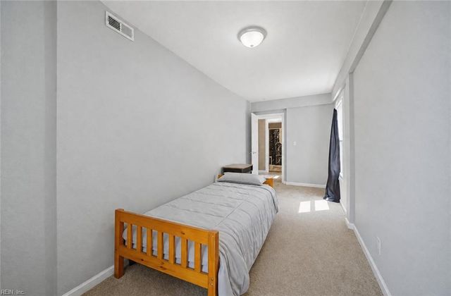 211 Central AVE, Suffolk, VA 23434