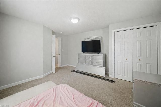 211 Central AVE, Suffolk, VA 23434