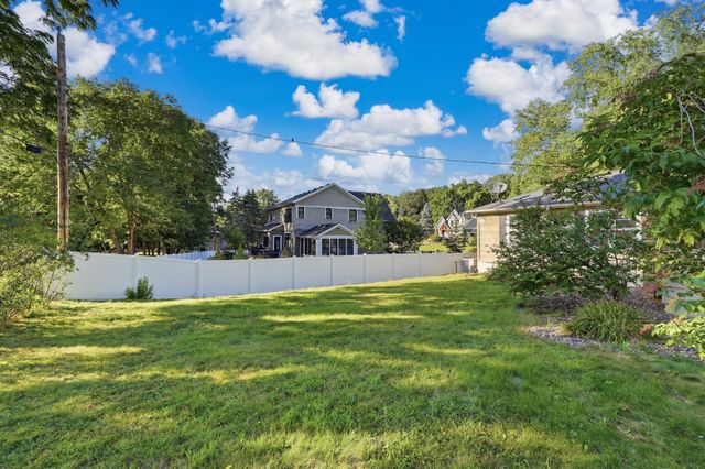 6208 Hillside Road, Edina, MN 55436