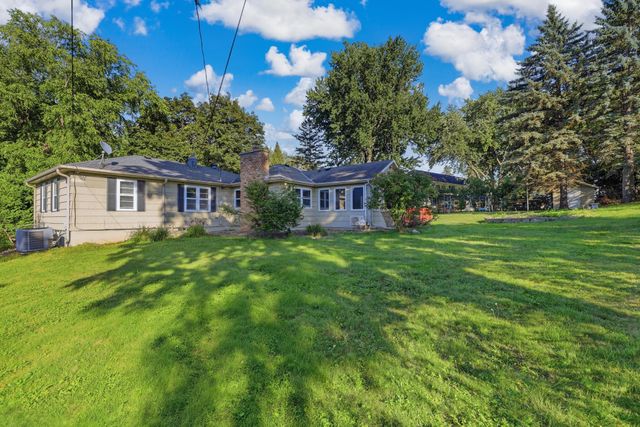 6208 Hillside Road, Edina, MN 55436