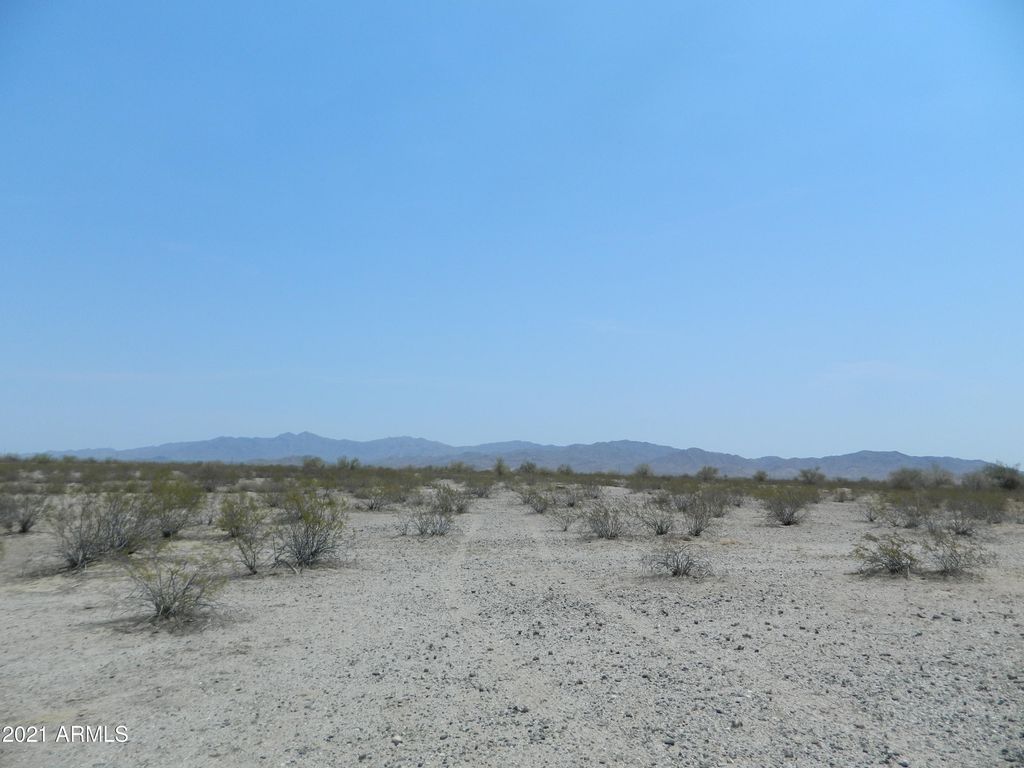 Image 4 of property listing at 0 N Sun Valley Pkwy Parkway -, Buckeye, AZ 85396