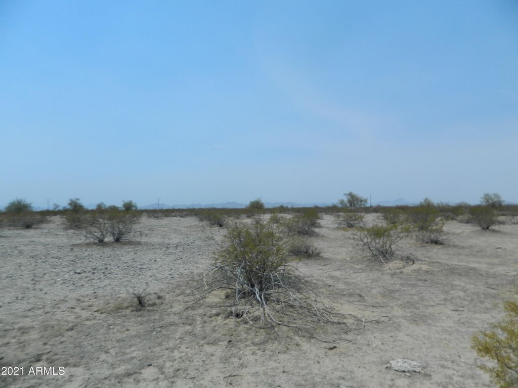 Image 5 of property listing at 0 N Sun Valley Pkwy Parkway -, Buckeye, AZ 85396