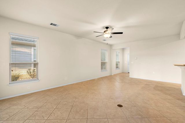 123 Dickens CIR, Georgetown, TX 78633