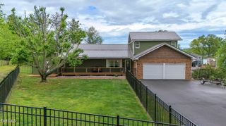 476 Sportsman Dock Road, Piney Flats, TN 37686