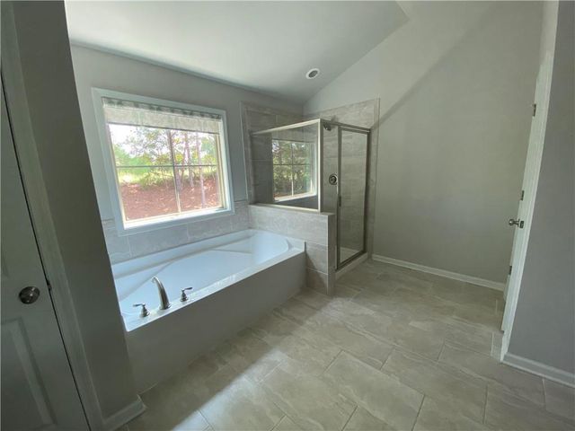 9095 Maple Run Trail, Gainesville, GA 30506