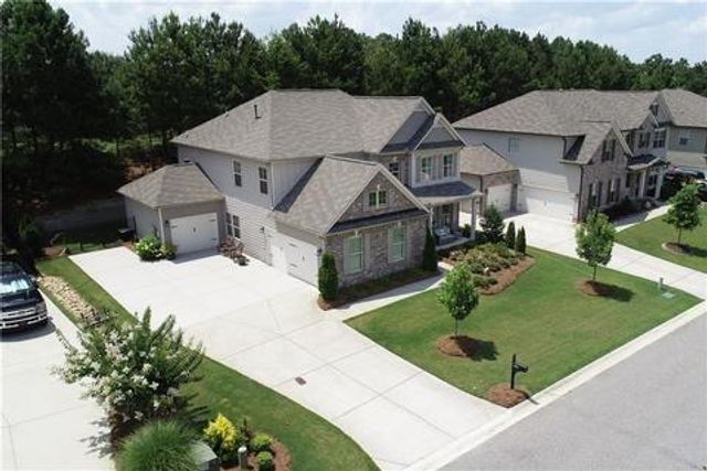 9095 Maple Run Trail, Gainesville, GA 30506