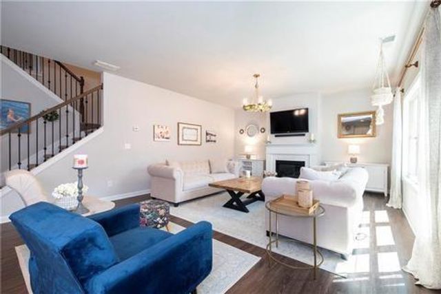 9095 Maple Run Trail, Gainesville, GA 30506