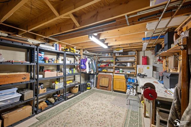 2205 Lotus Drive, Erie, MI 48133