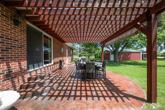 2205 Lotus Drive, Erie, MI 48133