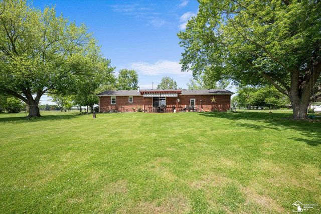 2205 Lotus Drive, Erie, MI 48133