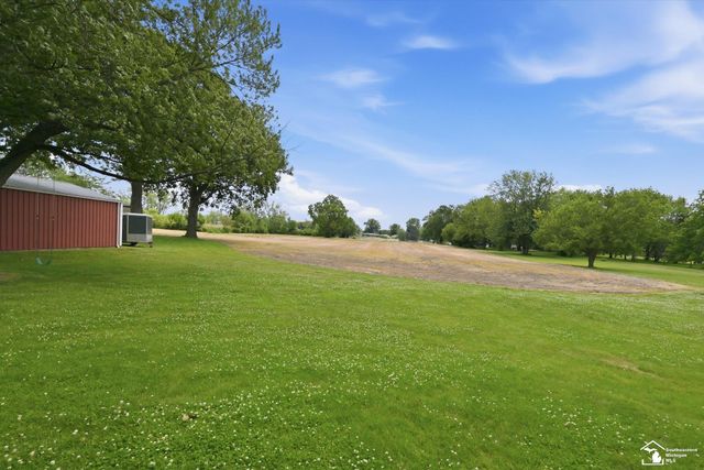 2205 Lotus Drive, Erie, MI 48133