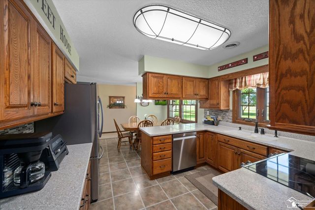 2205 Lotus Drive, Erie, MI 48133