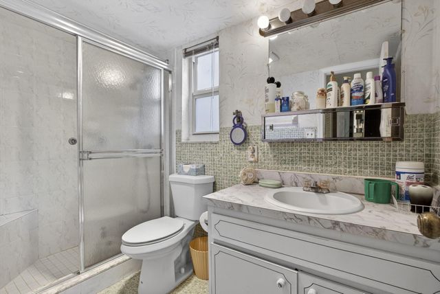 71 Plymouth I, West Palm Beach, FL 33417