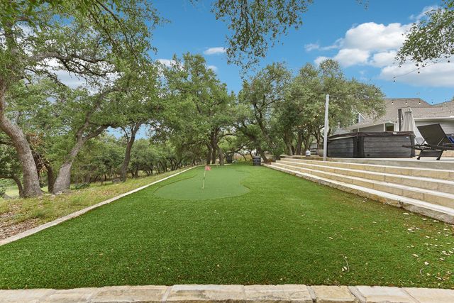 515 Twidwell DR, Dripping Springs, TX 78620
