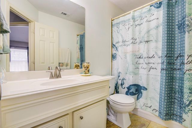 501 Reddingwood Lane, La Marque, TX 77568