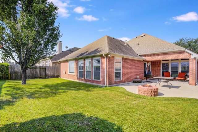 501 Reddingwood Lane, La Marque, TX 77568