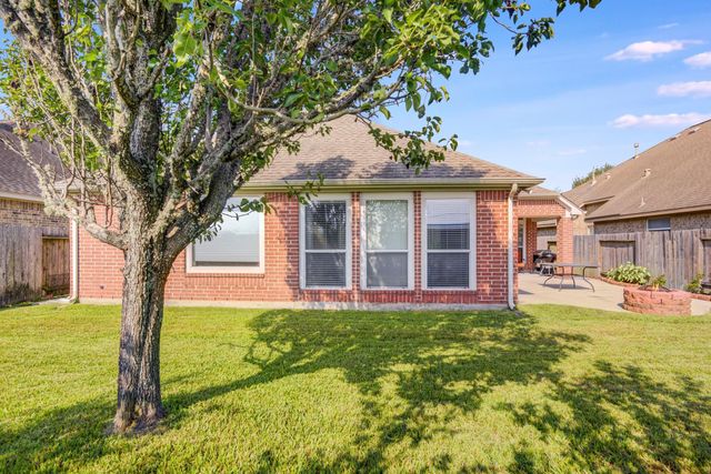 501 Reddingwood Lane, La Marque, TX 77568