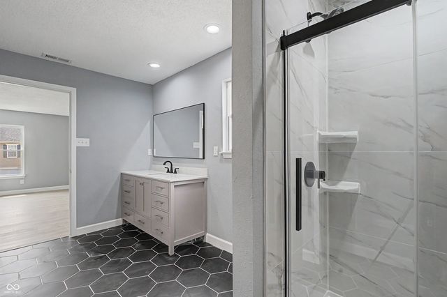 12584 Courage Crossing, Fishers, IN 46037