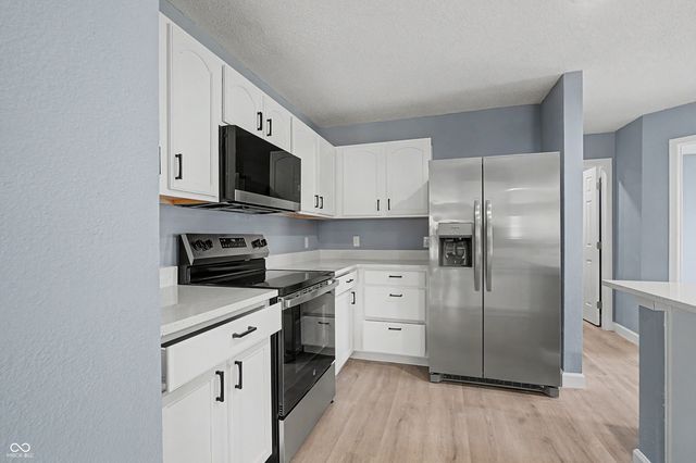 12584 Courage Crossing, Fishers, IN 46037