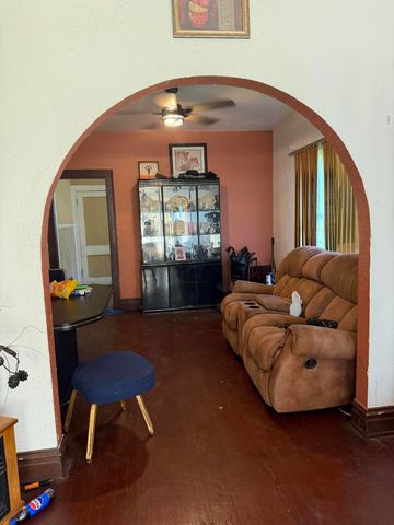 605 Durbin Street, Gary, IN 46406