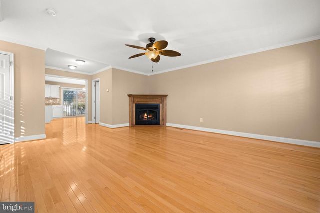 8229 BAYSIDE RD, Chesapeake Beach, MD 20732