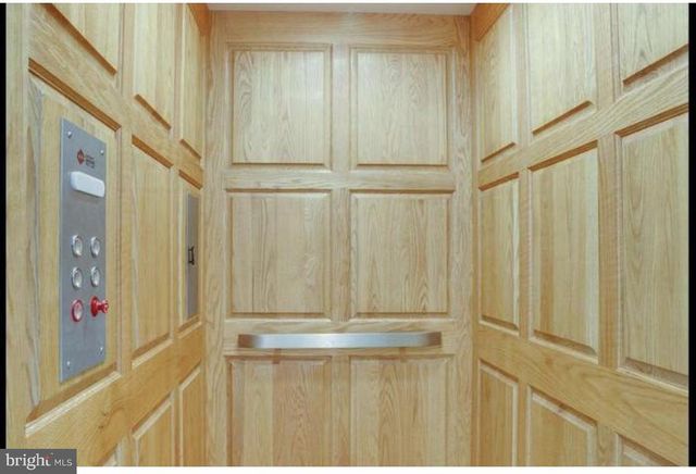 8229 BAYSIDE RD, Chesapeake Beach, MD 20732