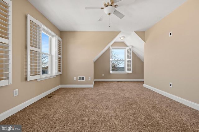 8229 BAYSIDE RD, Chesapeake Beach, MD 20732