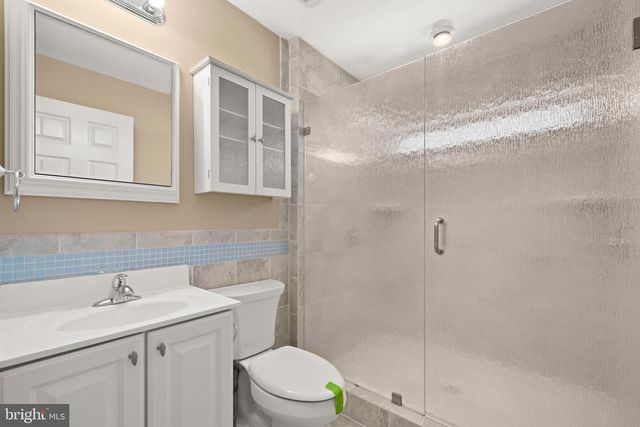 8229 BAYSIDE RD, Chesapeake Beach, MD 20732