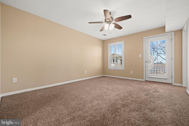 8229 BAYSIDE RD, Chesapeake Beach, MD 20732