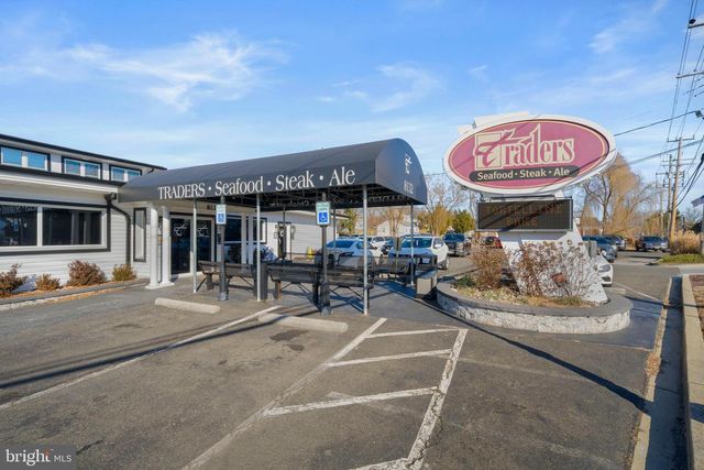 8229 BAYSIDE RD, Chesapeake Beach, MD 20732