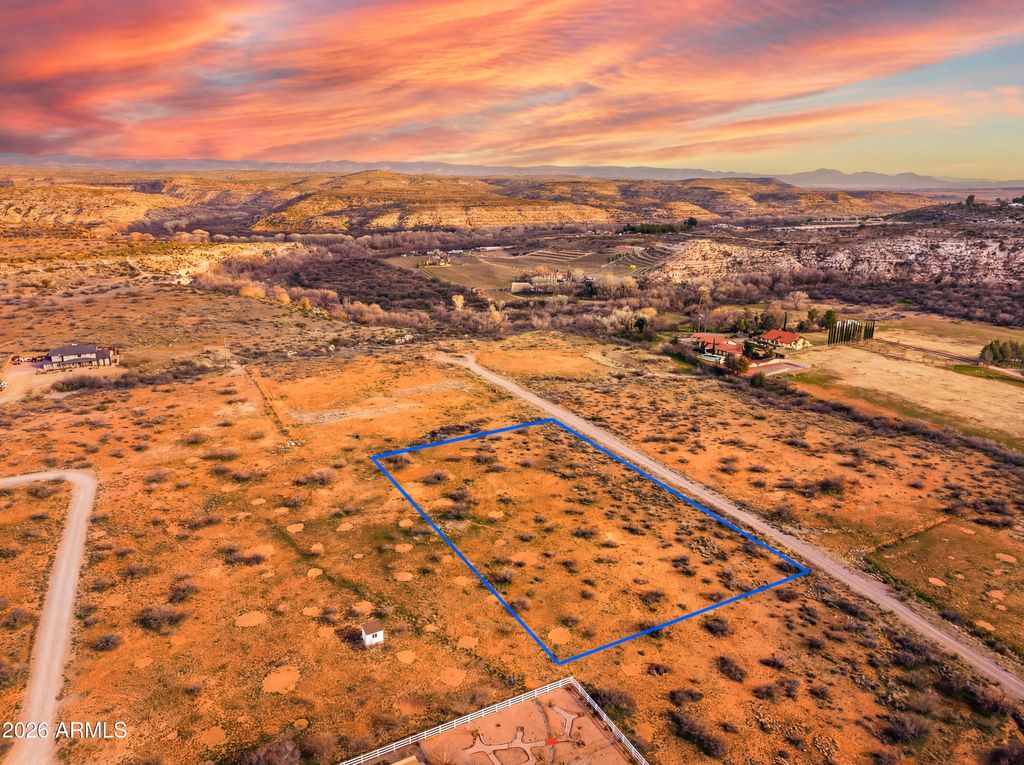 Image 2 of property listing at 6950 E VINEYARD View _, Cornville, AZ 86325