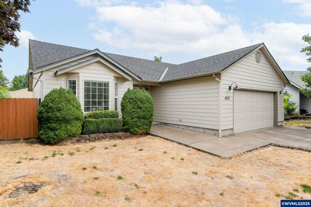 4037 Lansdowne Ct NE, Salem, OR 97305