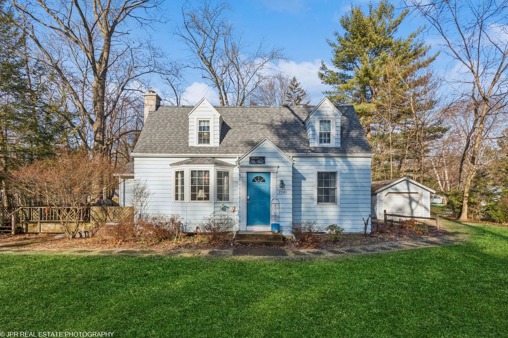 7541 Harbert Road, Chikaming Twp, MI 49125