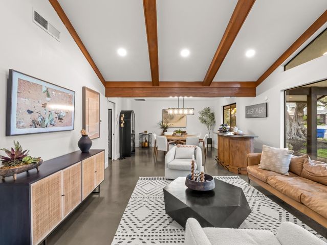 3761 W Alluvial Avenue, Fresno, CA 93711