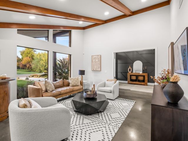 3761 W Alluvial Avenue, Fresno, CA 93711