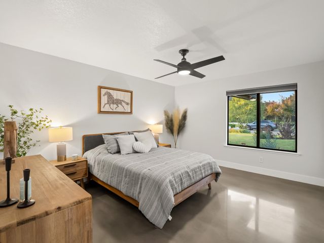3761 W Alluvial Avenue, Fresno, CA 93711
