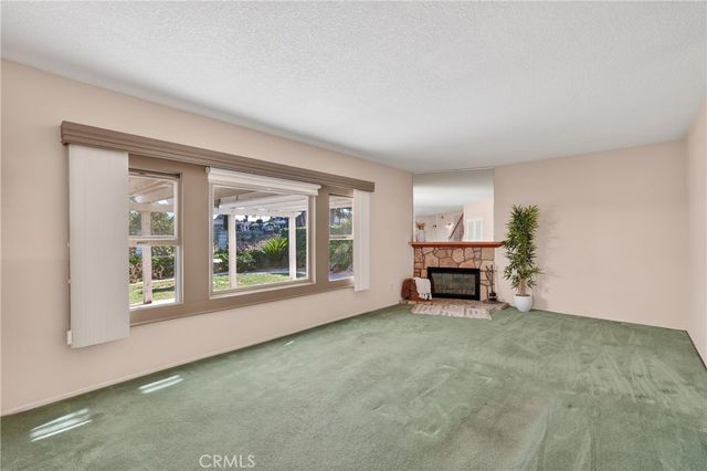 2021 Pine Crest, Corona, CA 92882