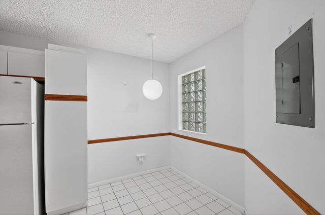 5395 Firenze Drive B, Boynton Beach, FL 33437