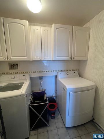 333 Liberty 15, Little Ferry, NJ 07643